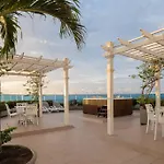Modern Beachfront Apartment