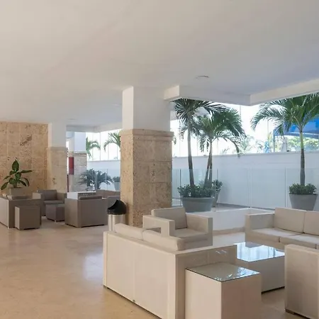 Apartment Modern Beachfront *